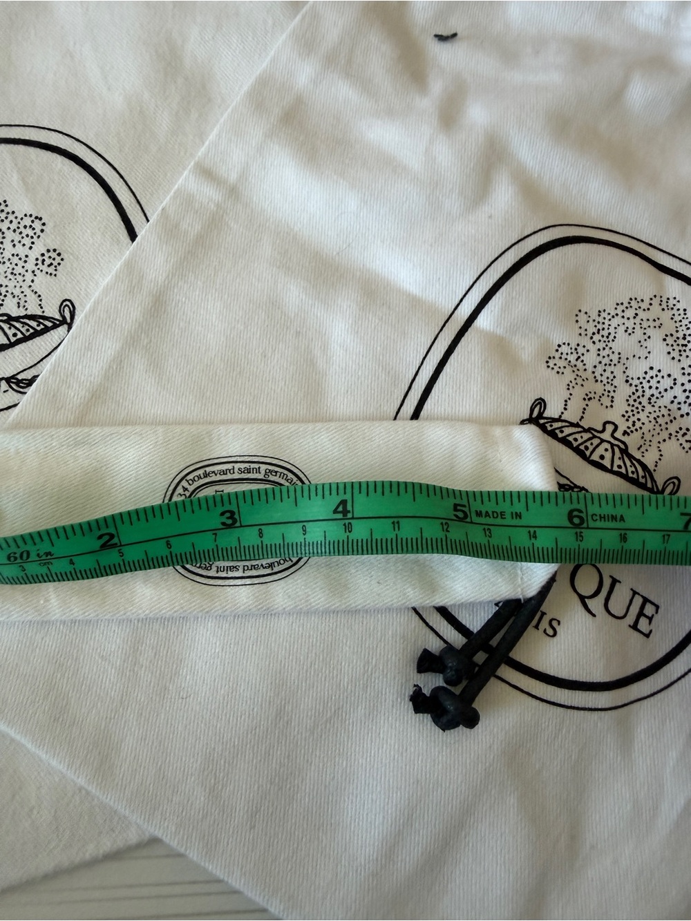 Diptyque Bundle Cotton Drawstring Bags - Picture 5 of 5